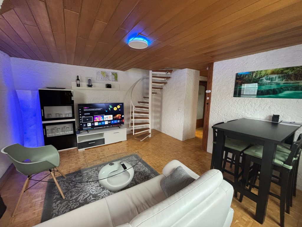 a69df12c b0ae 4f14 b55c c22eef1d76f6